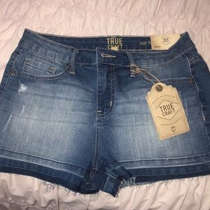 Women’s shorts